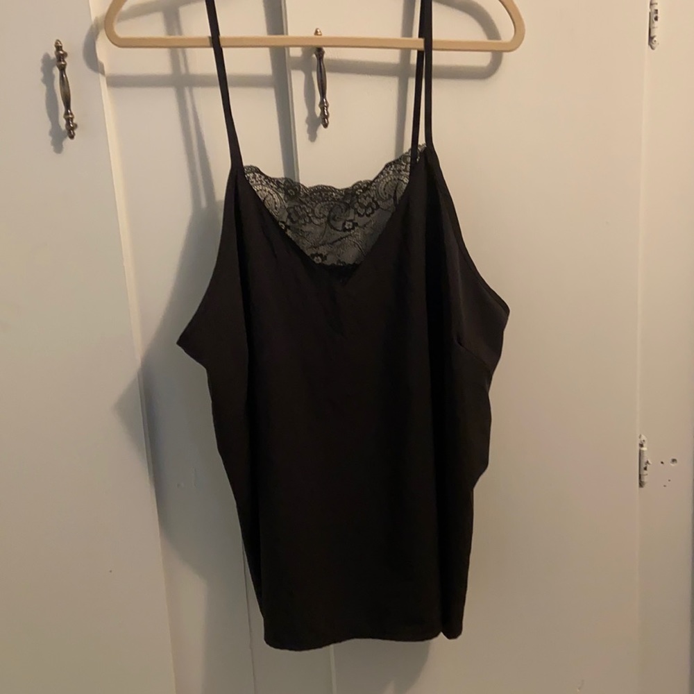 Shein Curve Black Tanktop w/ Lace 4x